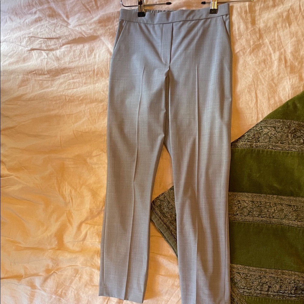 Theory Light Gray Elastic Waist Pants